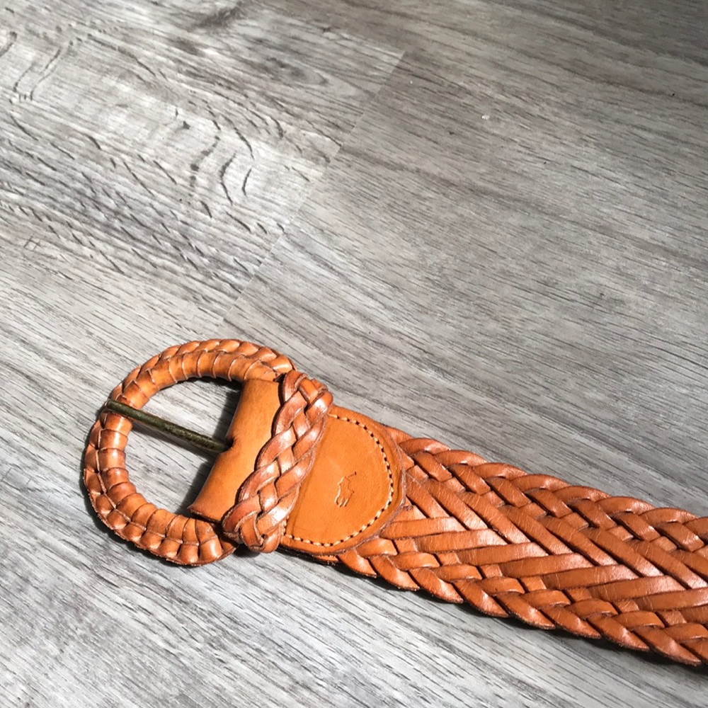 Light brown leather belt